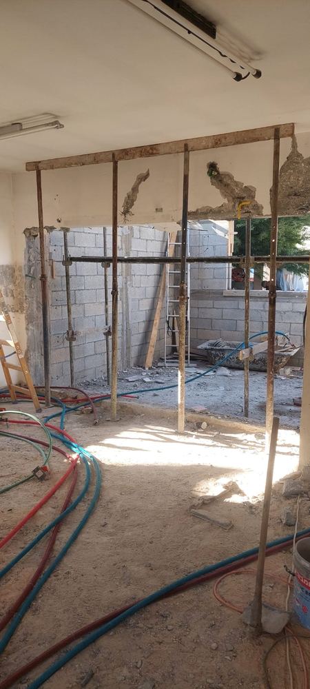 עבודות הריסה ותמיכות פלדה זמניות בשלב הביצוע